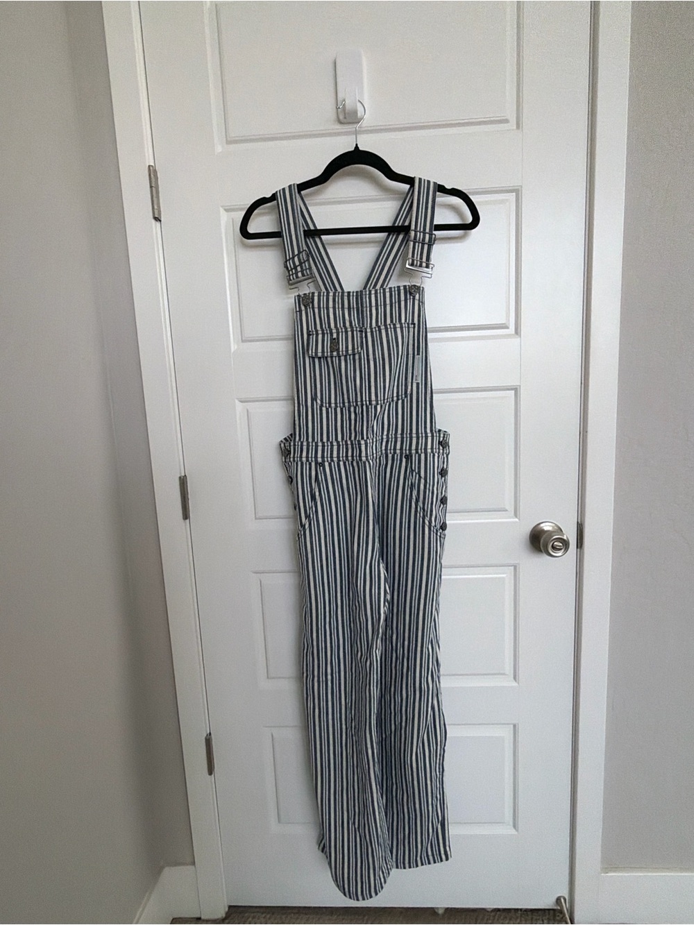 WE-AR4 Striped Bib Overalls XS Railroad Stripe Cropped Wide Leg Cotton NWT